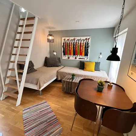 House Apartment I The Back House - Free Parking And Coziness Odense Exterior photo